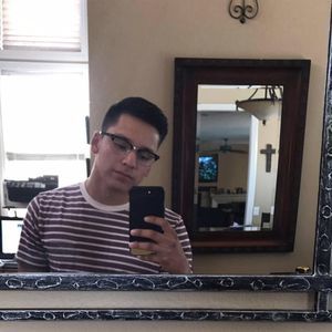 Meet your Posher, Adam